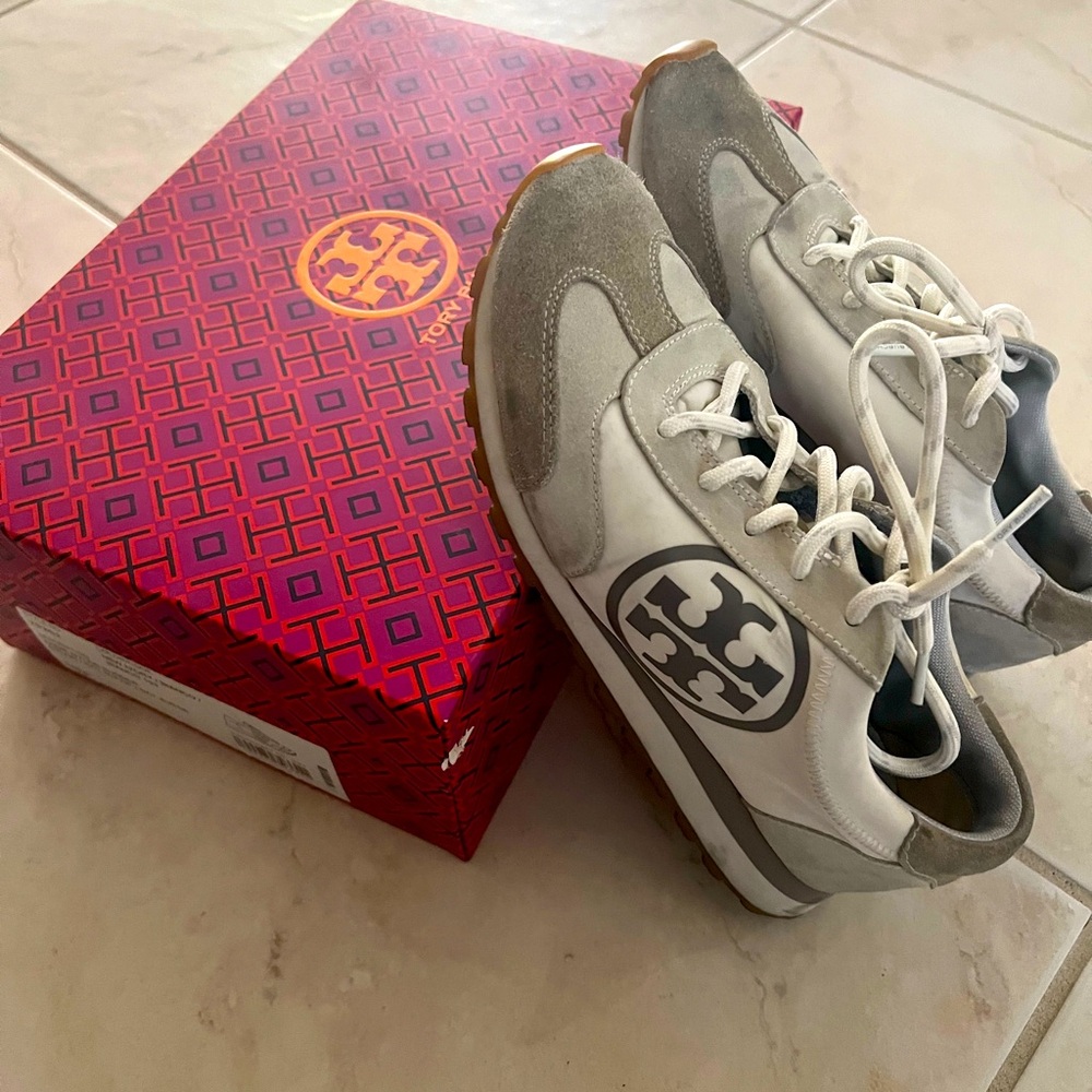 Tory Burch Sneakers